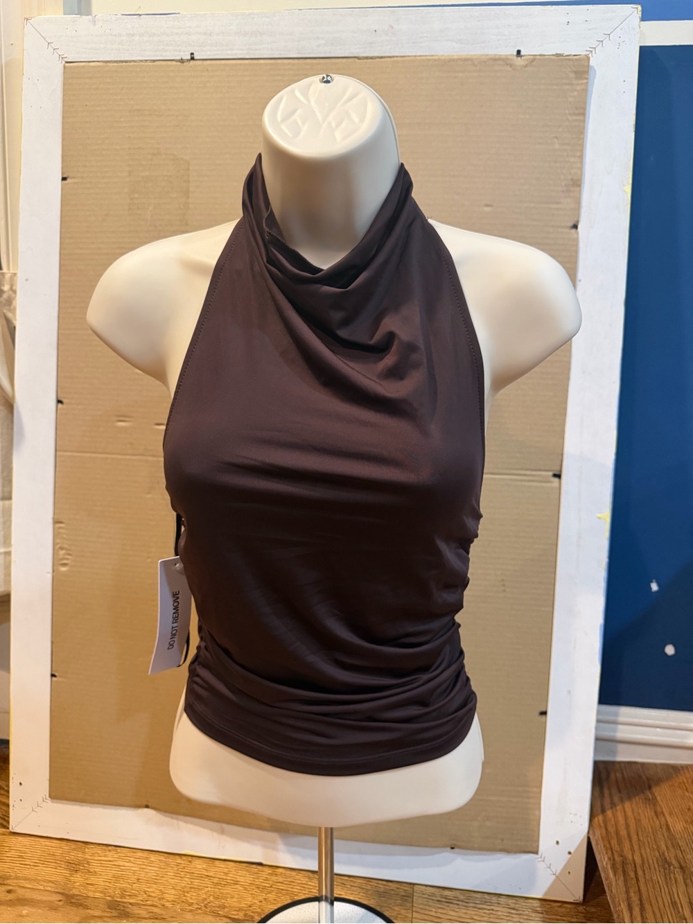 Princess Polly Giggle Top Choclate- size 4